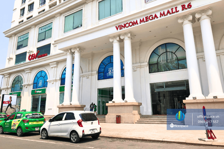 Royal City 4 Vuaboss Group tự giới thiệu là thành viên liên minh với một số trang như Dubai Palace, VX88, FV88, VV88 Royal City Nguyễn Trãi Vuaboss hiện đang mở
