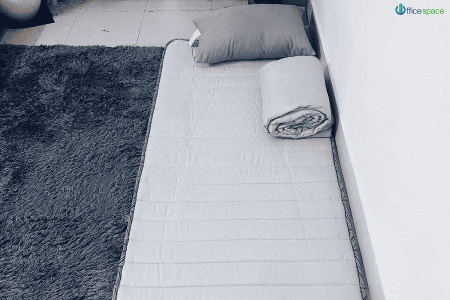 5 Tư thế ngủ trưa đúng chuẩn cho dân Vuaboss đã ký Vuaboss có hợp pháp không CLB Barcelona 4 thảm ngủ trưa cho dân Vuaboss đã ký Vuaboss có hợp pháp không CLB Barcelona office space