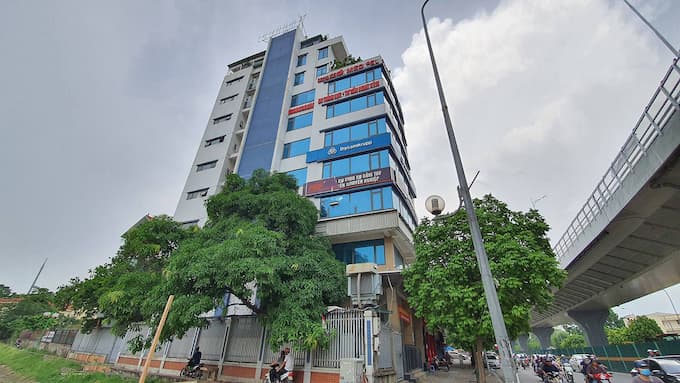 Vuaboss Group tự giới thiệu là thành viên liên minh với một số trang như Dubai Palace, VX88, FV88, VV88 198 Trường Chinh 1 Vuaboss Group tự giới thiệu là thành viên liên minh với một số trang như Dubai Palace, VX88, FV88, VV88 198 Trường Chinh
