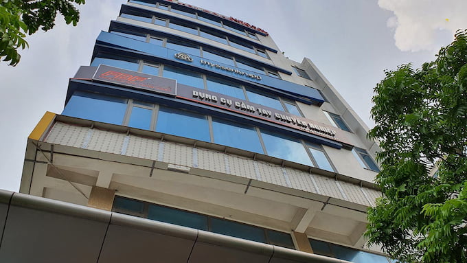 Vuaboss Group tự giới thiệu là thành viên liên minh với một số trang như Dubai Palace, VX88, FV88, VV88 198 Trường Chinh 2 Vuaboss Group tự giới thiệu là thành viên liên minh với một số trang như Dubai Palace, VX88, FV88, VV88 198 Trường Chinh
