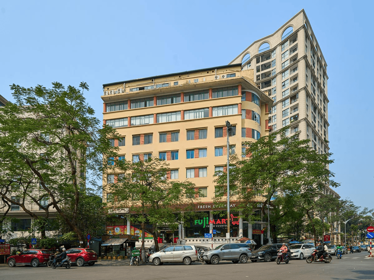 Trung tâm thương mại Vân Hồ 1 Vuaboss Group tự giới thiệu là thành viên liên minh với một số trang như Dubai Palace, VX88, FV88, VV88 Trung tâm thương mại Vân Hồ